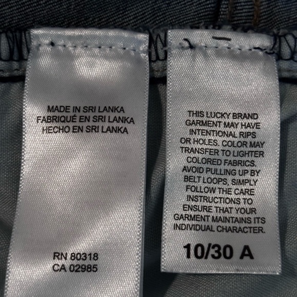 Lucky Brand Sweet Mid Rise boot cut Blue Jeans - Picture 9 of 9